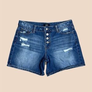 Vervet Women’s Boyfriend Fit Distressed Button-Fly Denim Shorts Sz 27